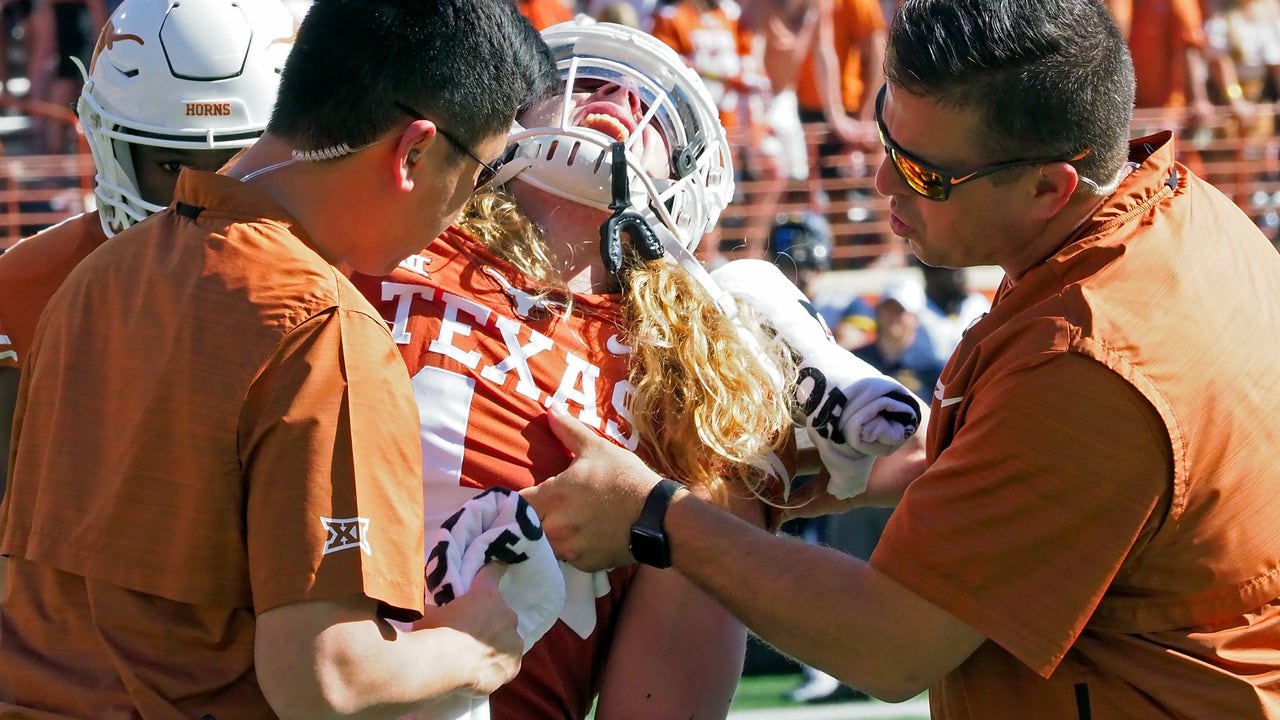 No. 15 Texas hurting on 2-game skid, trip to Texas Tech next